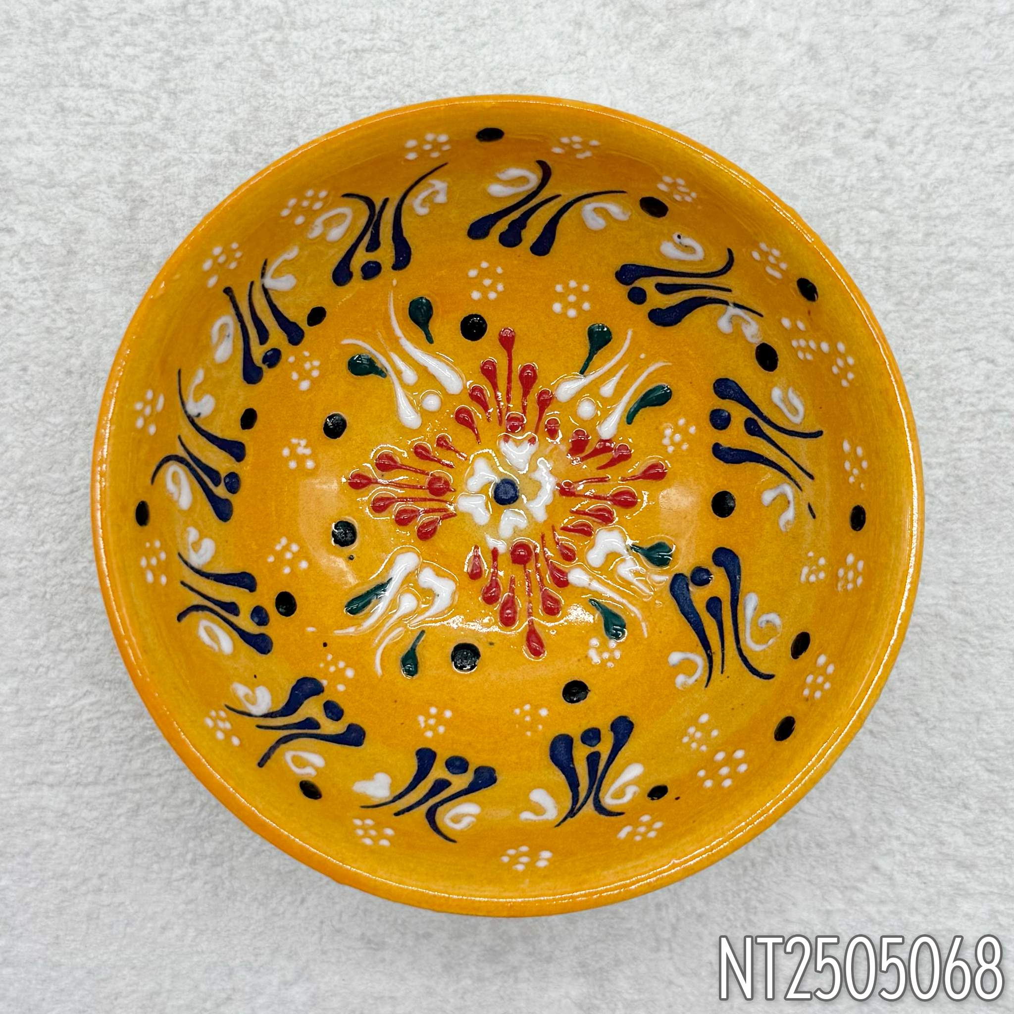 Natto Tülay (Niksar Çini) Round Handmade Small Plates (4 Types)