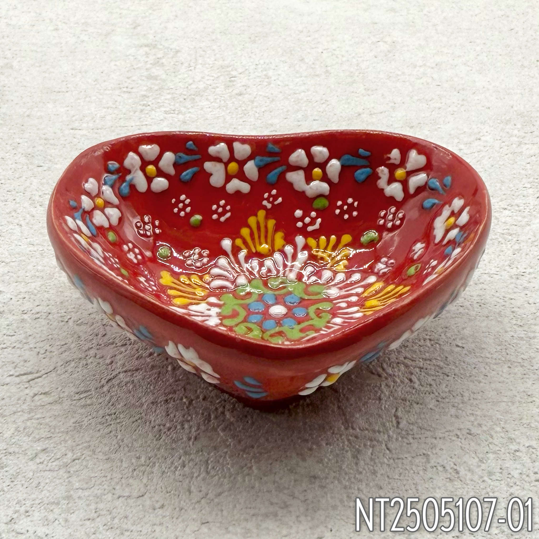 Natto Tülay(Niksar Çini)ハート型ハンドメイド小皿(3種)