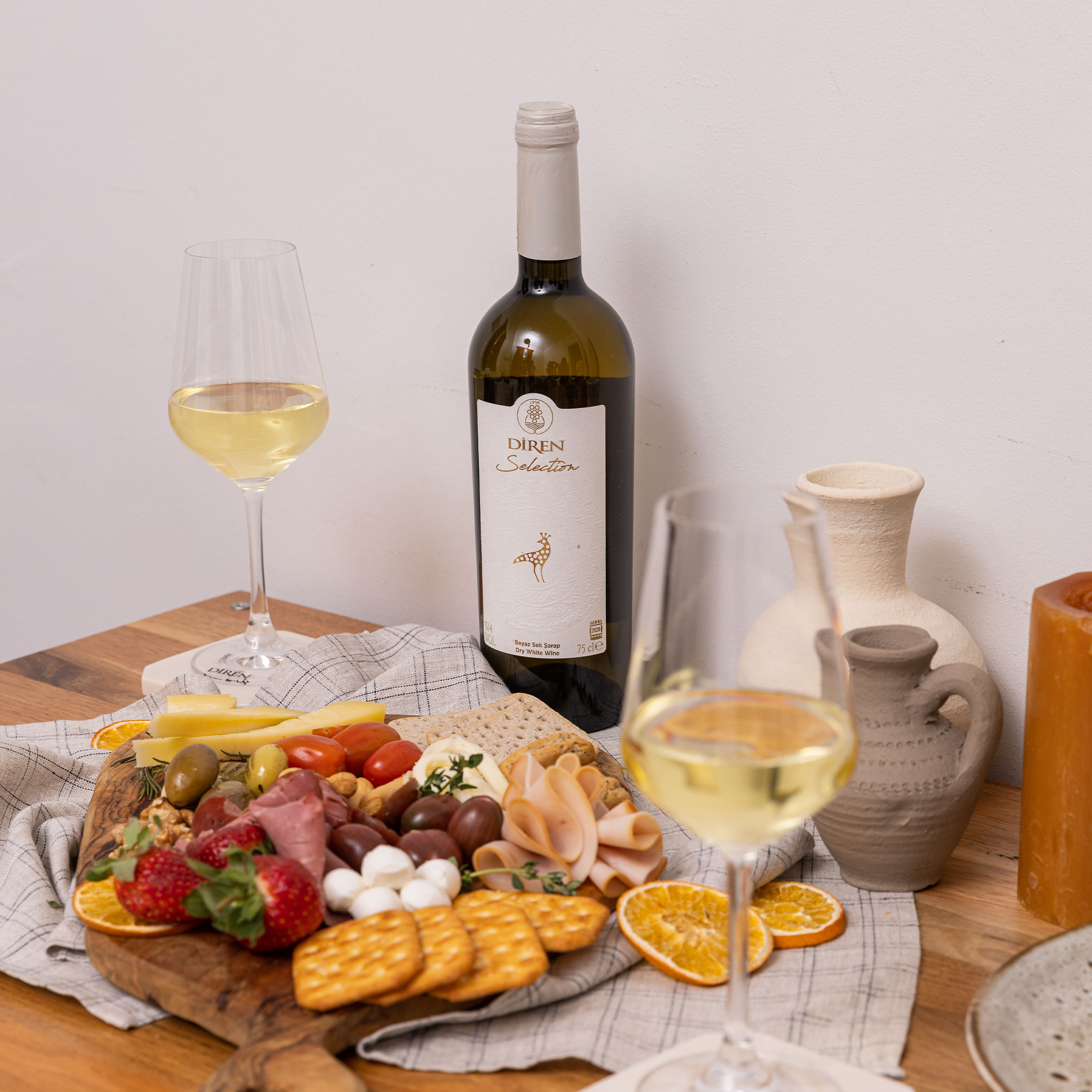 Diren Selection Beyaz Sek Şarap 75cl