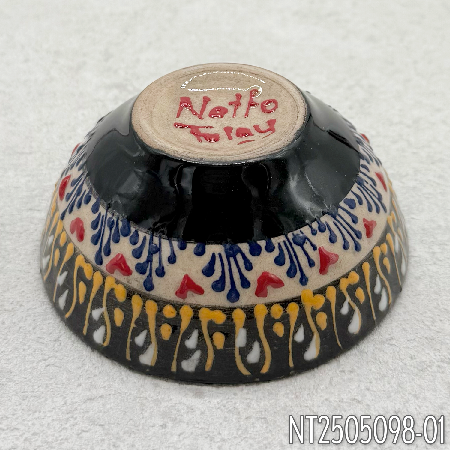 Natto Tülay（Niksar Çini）ラウンド型ハンドメイド小皿（4種）