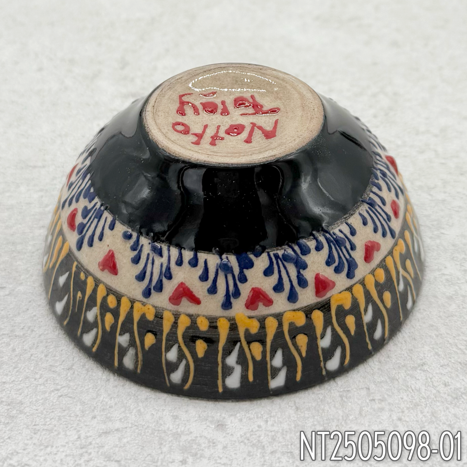 Natto Tülay（Niksar Çini）ラウンド型ハンドメイド小皿（4種）